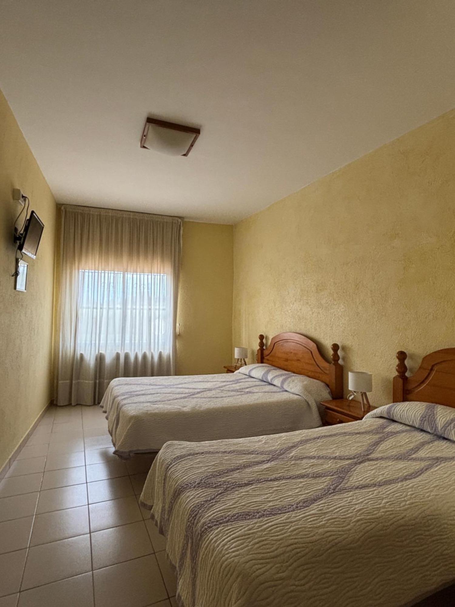 Pensio L'Avi Pep Hotel Saus Luaran gambar